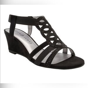 Karen Scott Denice Wedge Sandals